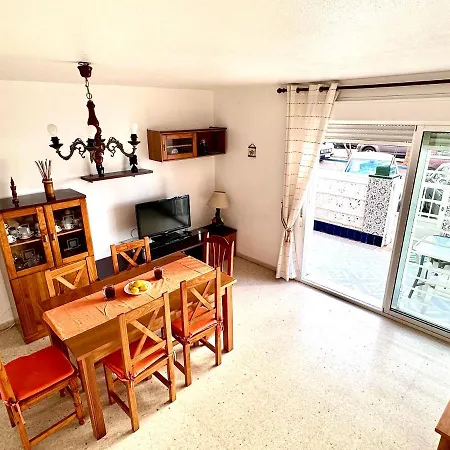 Gran Apartamento En Primera Linea De Playa, *