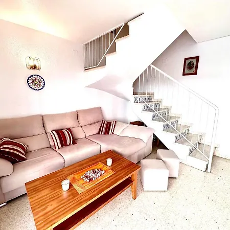 Gran Apartamento En Primera Linea De Playa, Apartment La Cala Del Moral