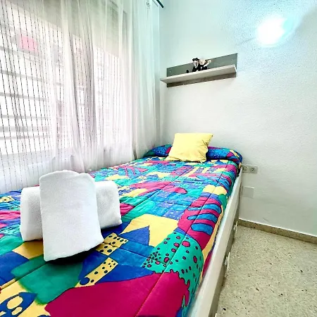 Gran Apartamento En Primera Linea De Playa, Apartment