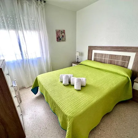 Gran Apartamento En Primera Linea De Playa, Apartment *